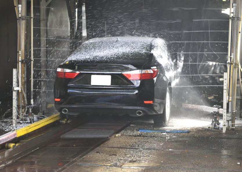Techniki mycia samochodu